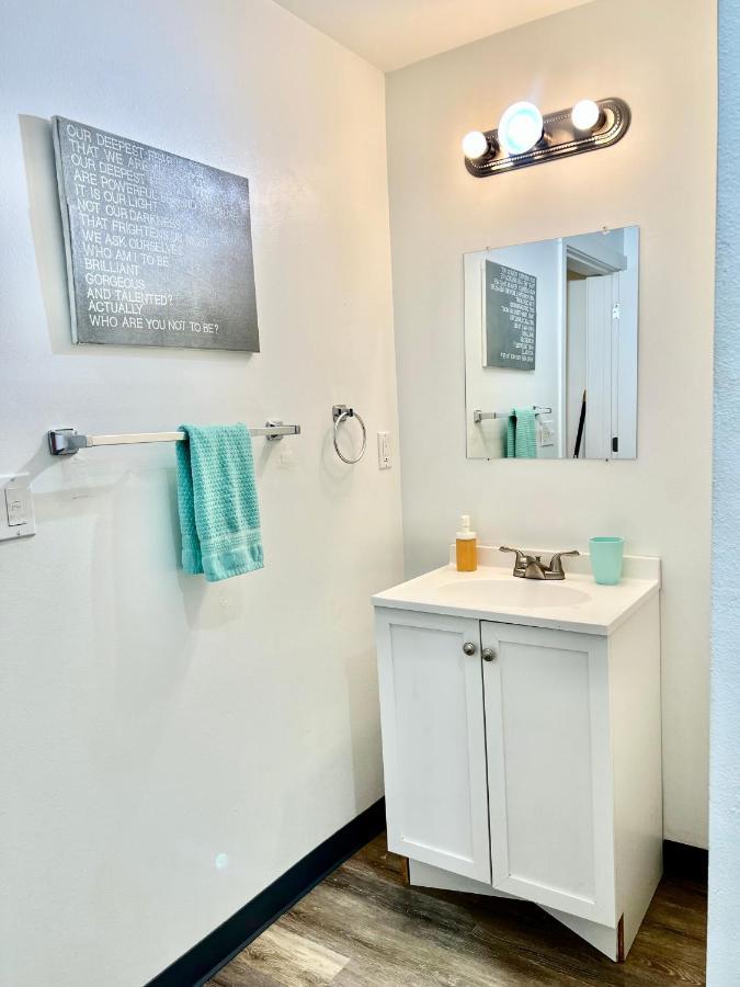 Private Room With Shared Bathroom On The 1St Floor 10 Minutes Walk To University Of Washington Seattle Dış mekan fotoğraf
